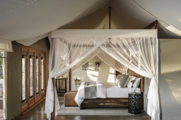 Deluxe South Luangwa, Lower Zambezi & Livingstone